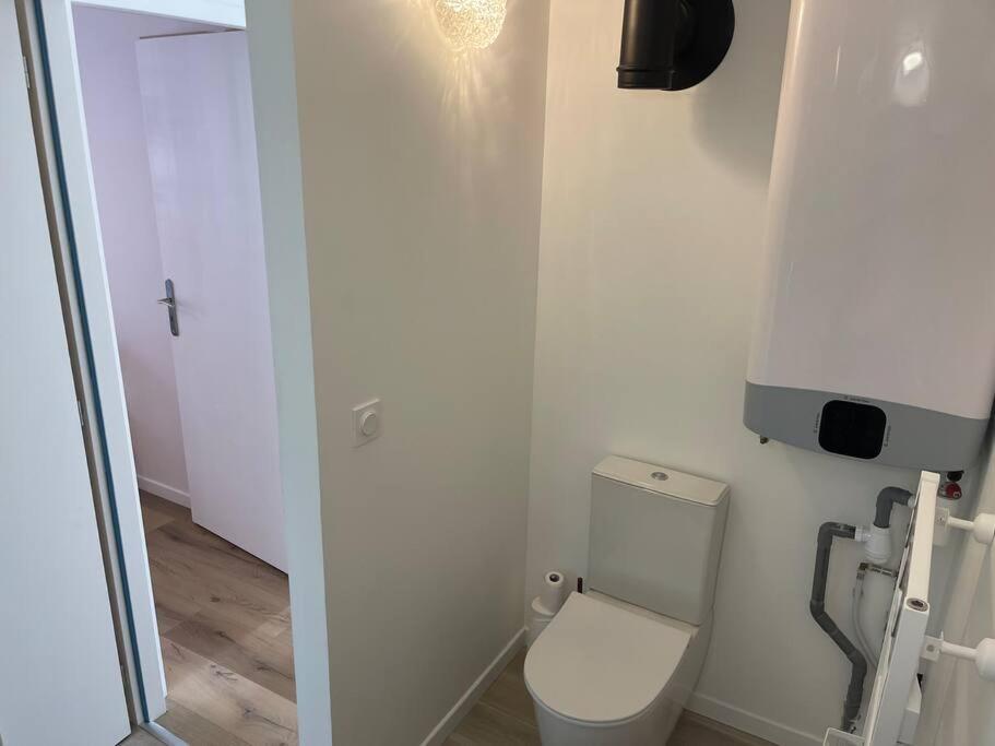Magnifique Maison Renovee, 10Pers Rencurel Εξωτερικό φωτογραφία